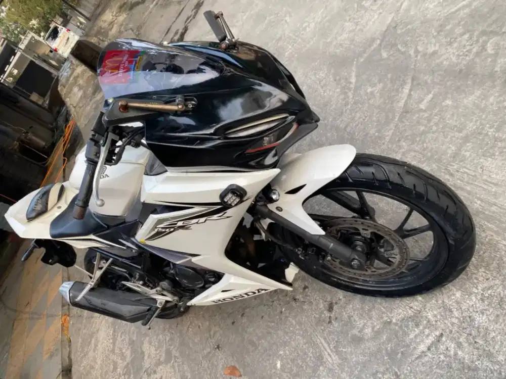 Honda CBR150 Tahun 2016