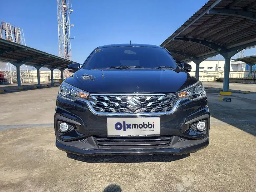 DP 11 JT Suzuki Ertiga 1.5 Hybrid GX Bensin-AT Hitam 2022