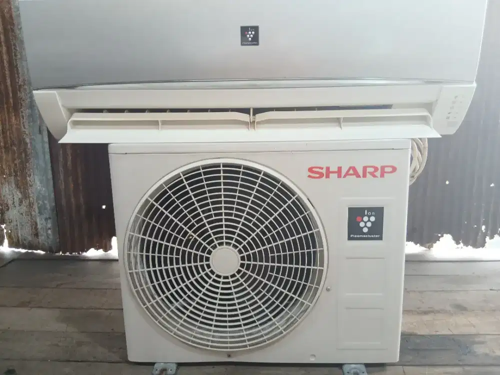 MENJUAL AC BEKAS 1/2 PK KOMPLIT