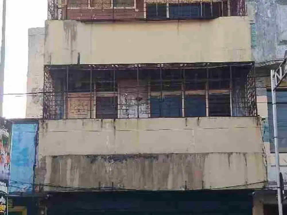 Dijual ruko pusat kota jember