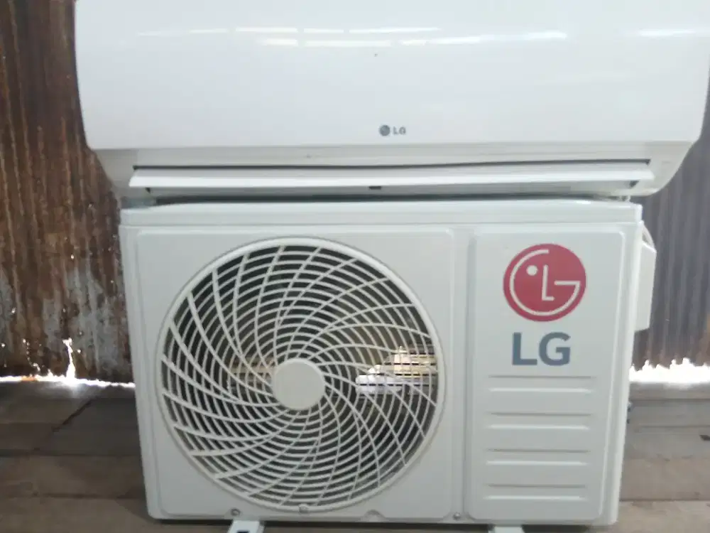 JUAL AC 1/2 PK BEKAS BERGARANSI