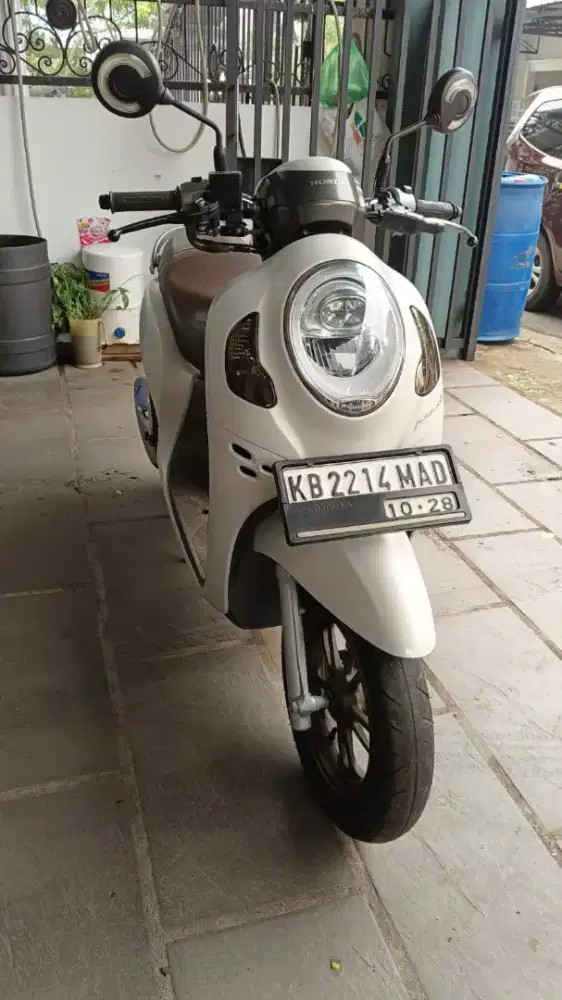 Scoopy 2023 pajak on
