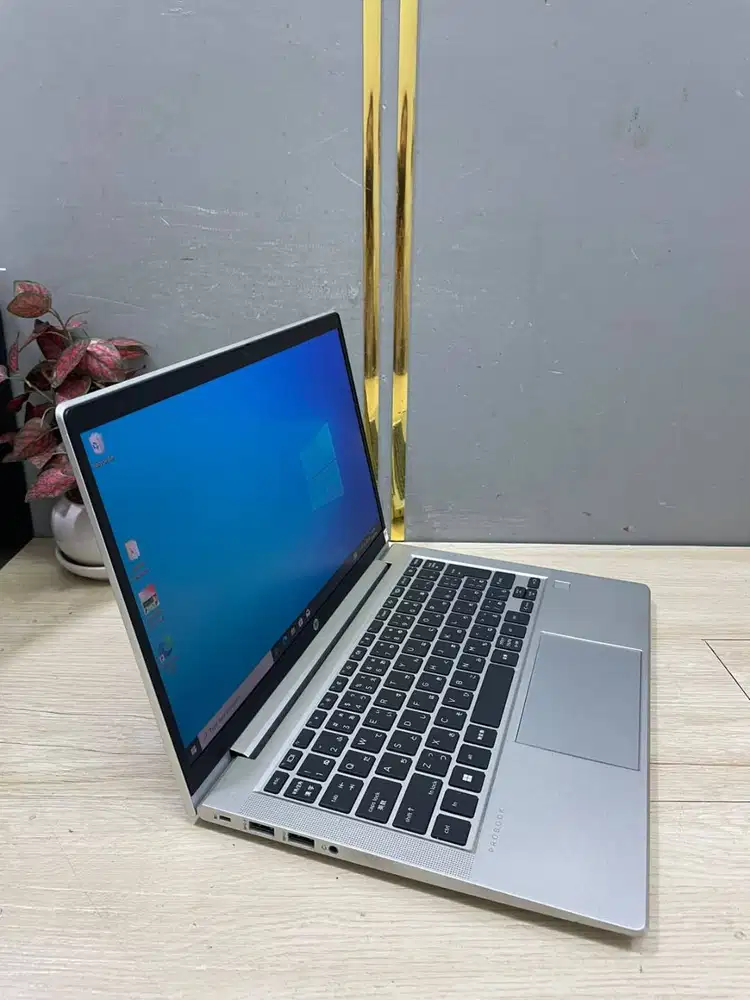 Laptop HP PROBOOK 635 G7 AMD RYZEN 5-4500  RAM 8GB 13.3inch N-ETM