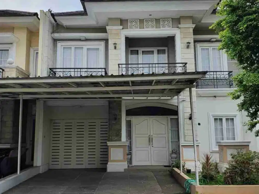 Disewa Cepat Rumah The Golf Residence Modernland Tangerang Rapi Siap Huni Luas 200M2