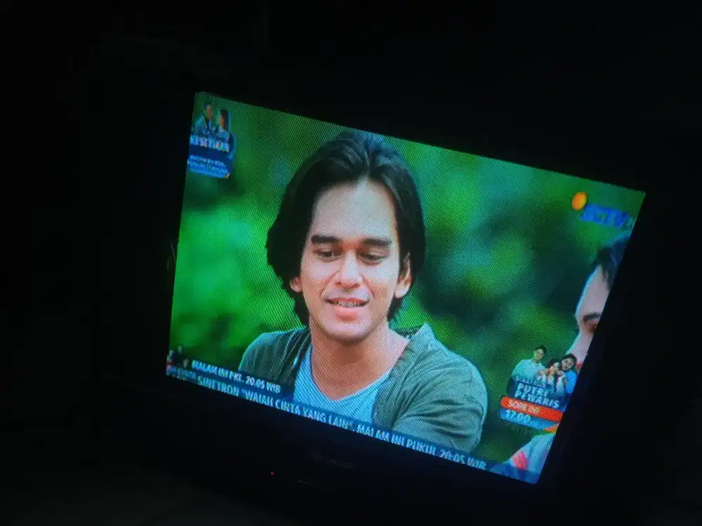 Tv Sharp 21 in slim