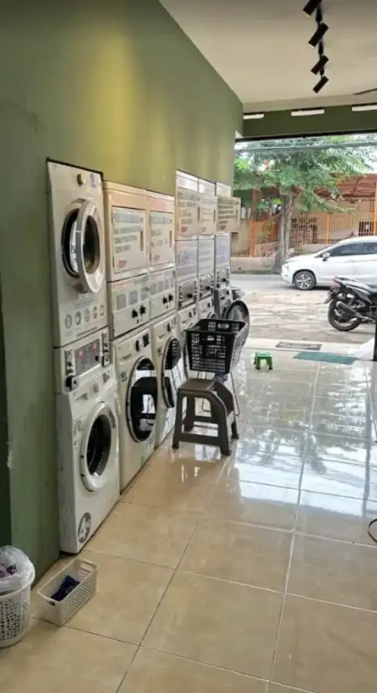 LOWONGAN KERJA LAUNDRY