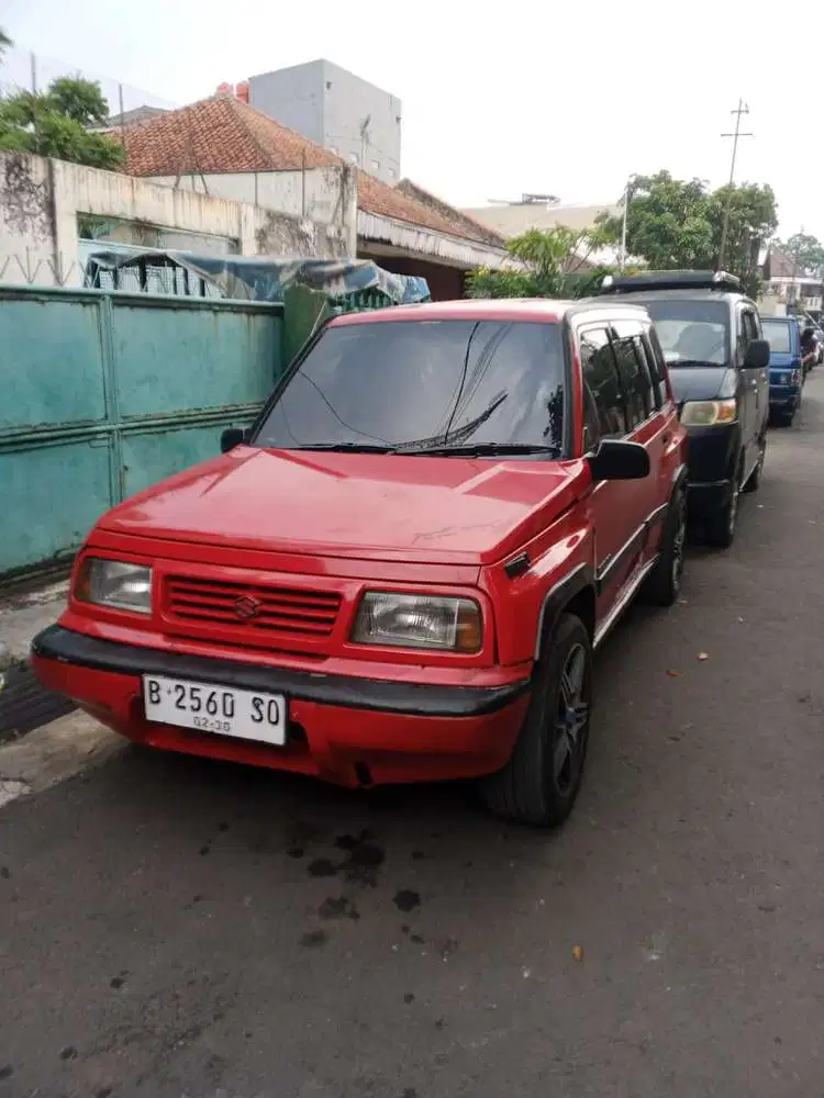 Suzuki Escudo 1995 Bensin