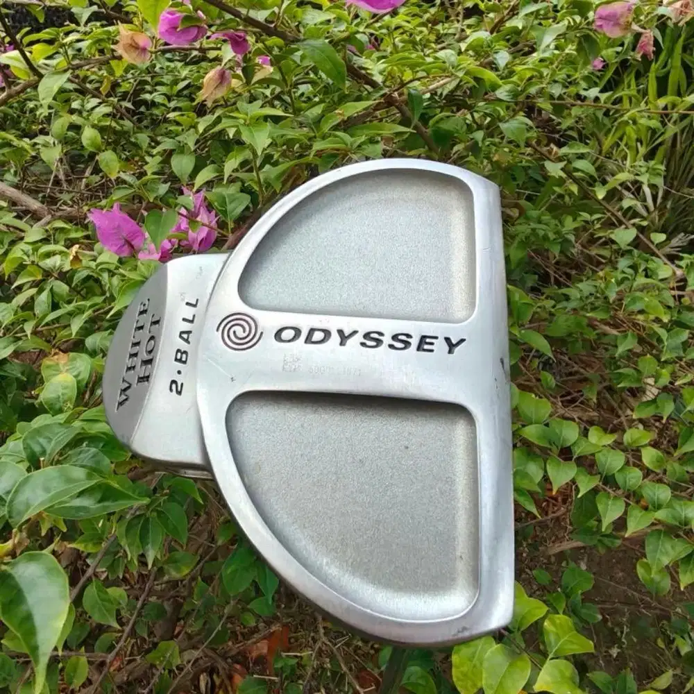 Odyssey White Hot 2-Ball Putter Golf Stick