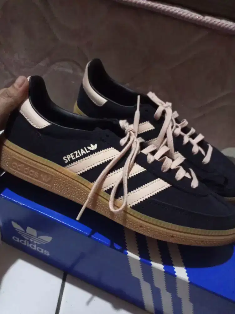 Adidas handball spezial J