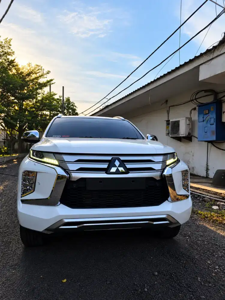 Mitsubishi Pajero Sport Dakar Ultimate 4x2 AT 2023 Istimewa