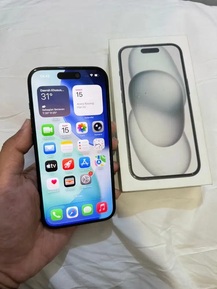 IPHONE 15 128 GB FULLSET GARANSI IBOX 5 BULAN LAGI