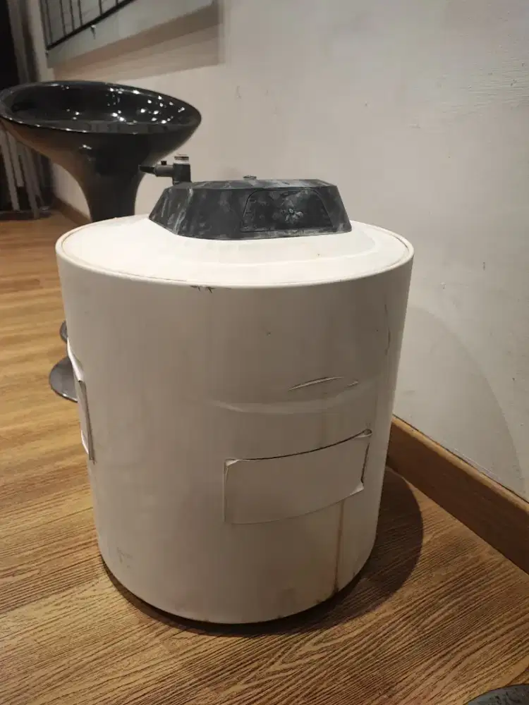 DIJUAL WATER HEATER ARISTON PRO1 ECO 50 LITER