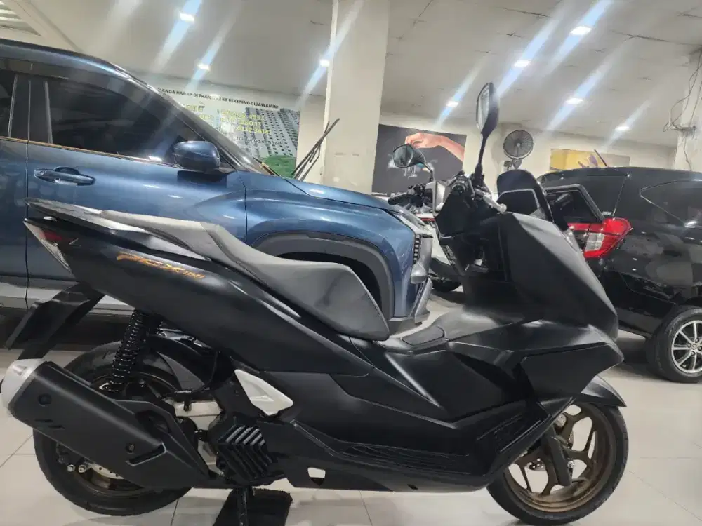 GASKEUNNN PCX 160 ABS KM LOW SIAP PAKAI KONDISI MULUSS