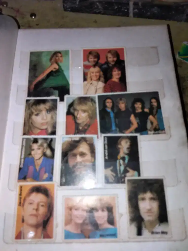 Koleksi Stiker Vintage Musisi Pop Rock 70s-80s (Monty Gum Style)
