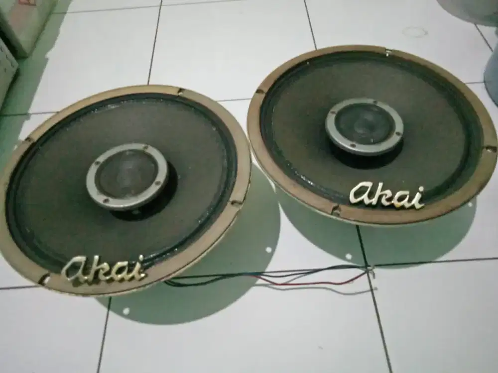 speaker akai 10 inc mulus