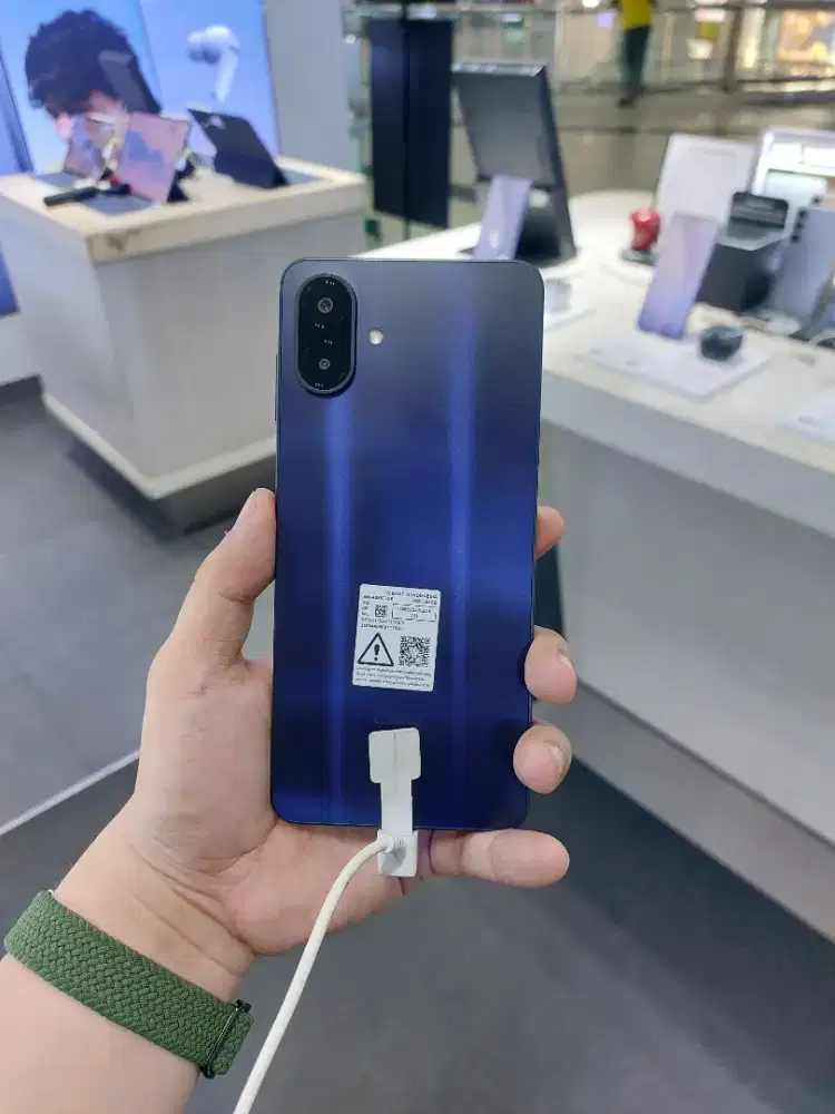 Samsung Galaxy A08 4/128GB  (GARANSI RESMI)