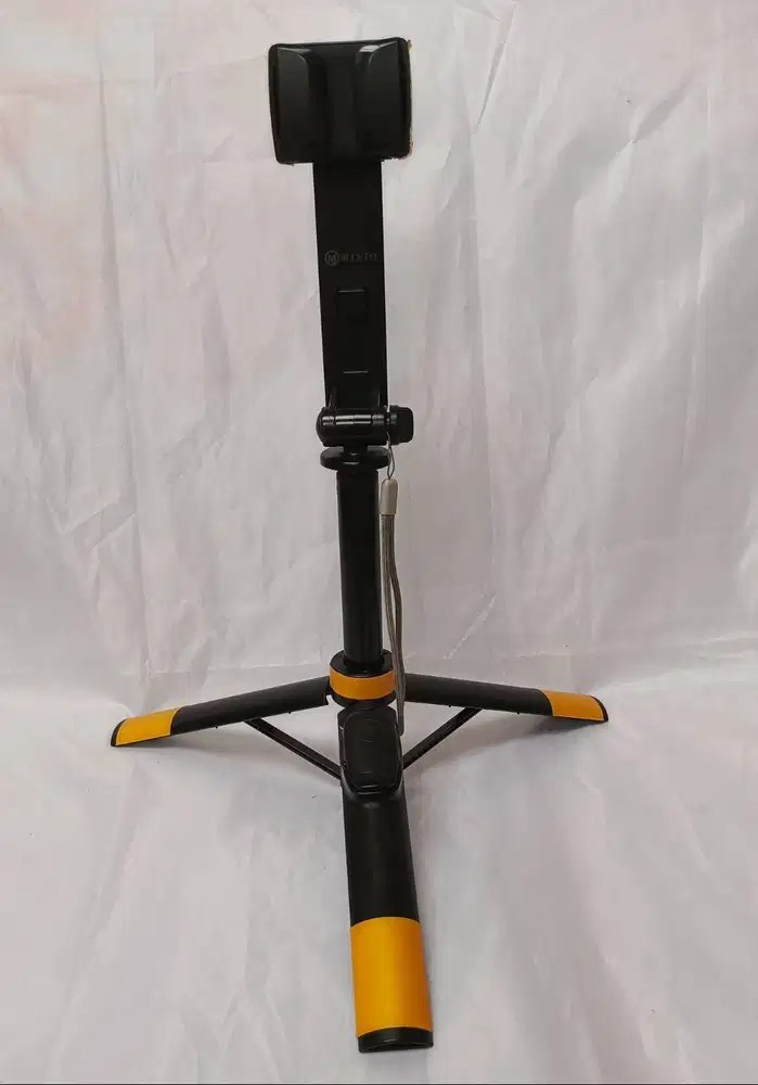 Stabilizer HP MIXIO A9, Bisa jadi Tongsis, Tripod & Gimbal dengan LED.
