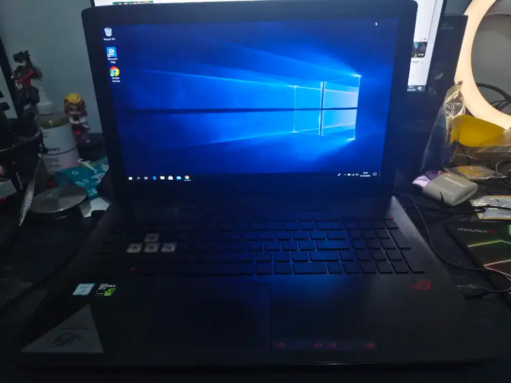 ASUS ROG GL552VW i7 RAM 16 SSD 256 HDD 1TB