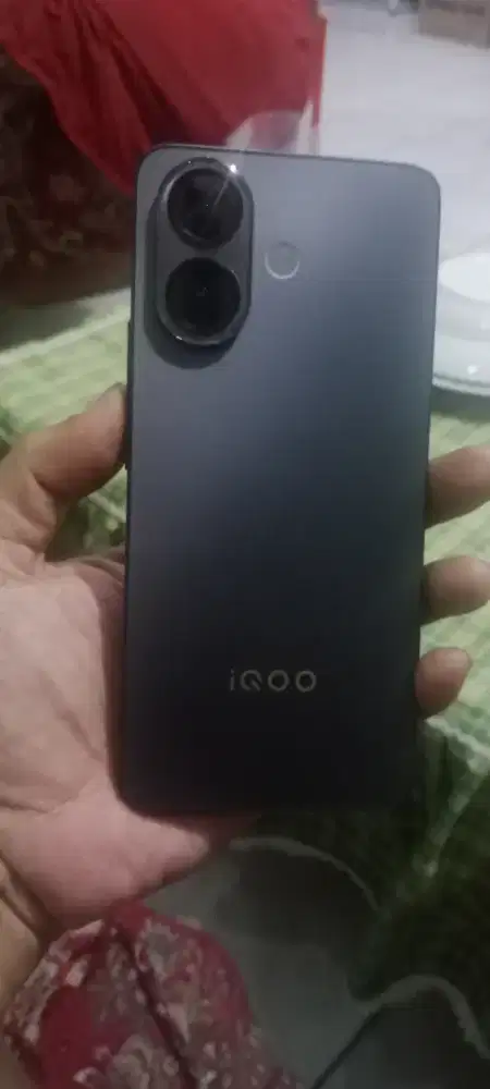 Iqoo z10r ram 12-256