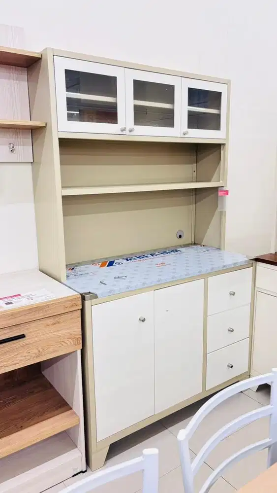 Lennox Kitchen metal