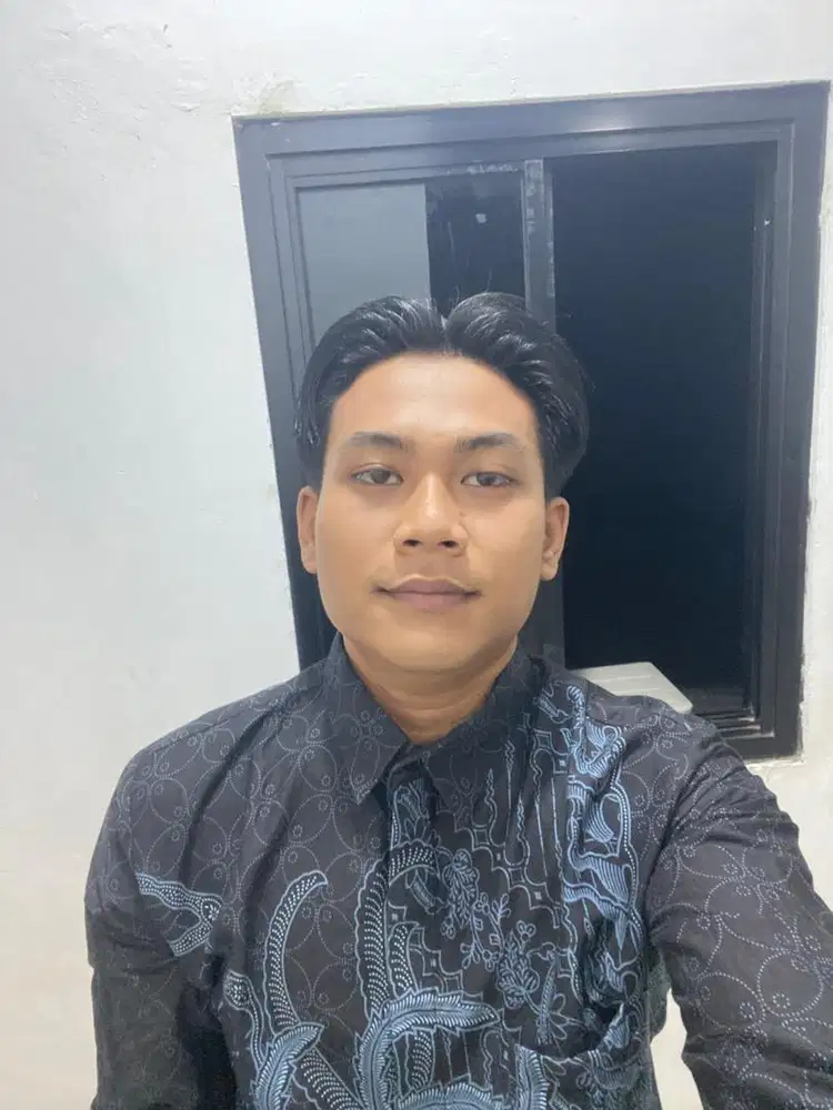 Mencari lowongan kerja (driver pribadi)