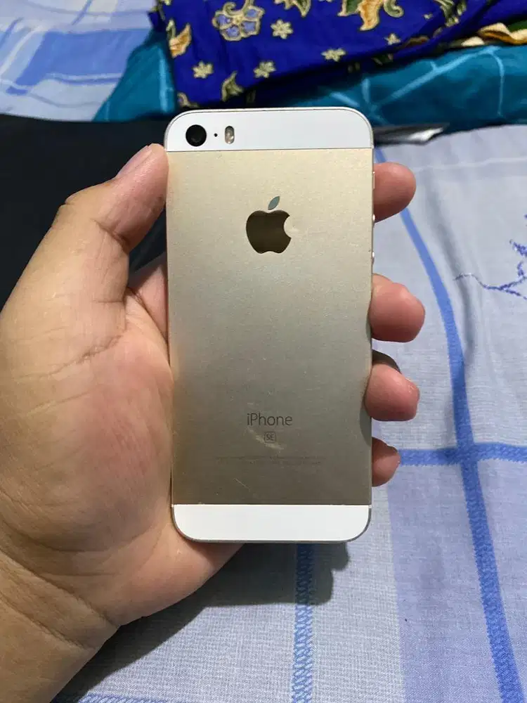IPHONE SE 2016 KONDISI SEADANYA