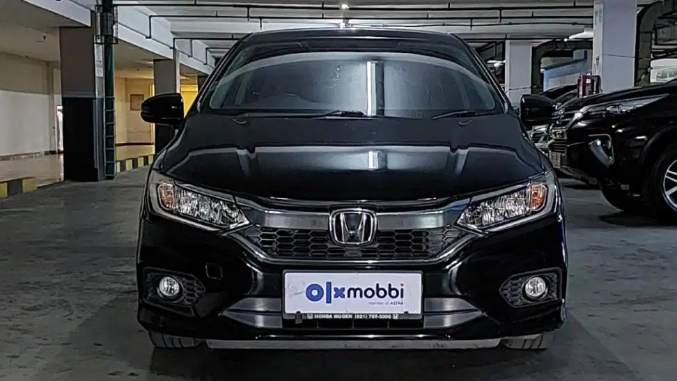 DP 10 JT Honda City 1.5 E Bensin-AT Hitam 2019