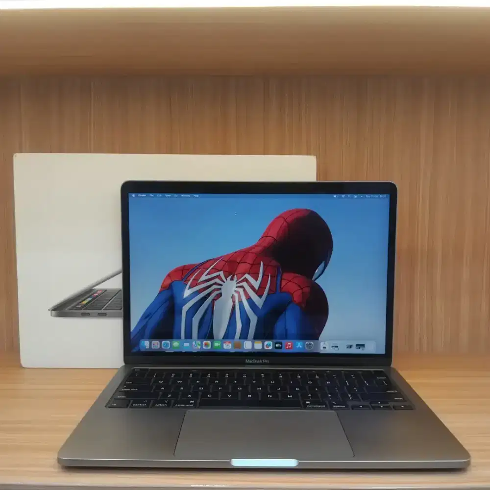 Macbook Pro 13 2020 Touchbar - SSD 512 GB eks. Resmi - Lengkap