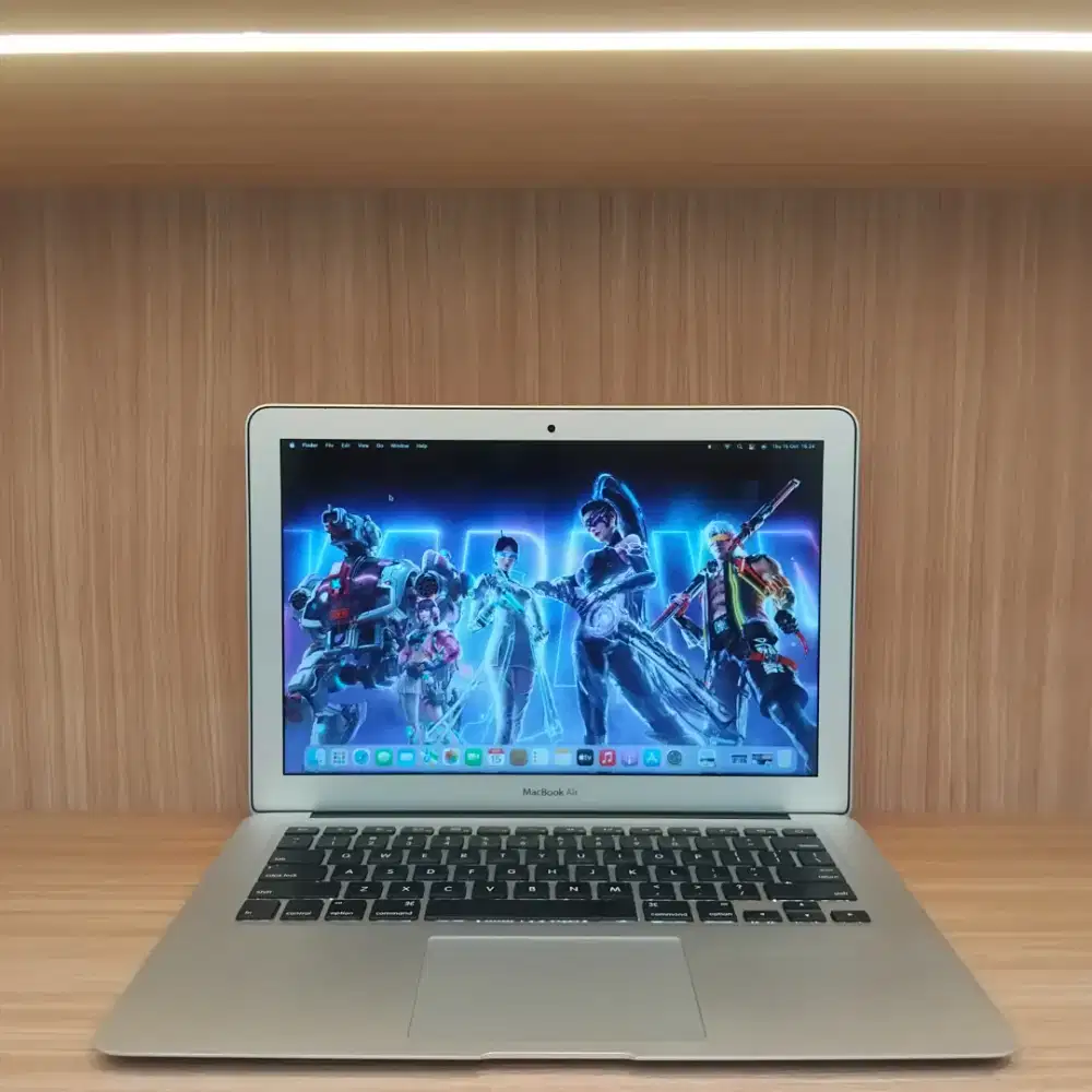 Macbook Air 13 2017 intel Core i5 RAM 8GB SSD 256GB
