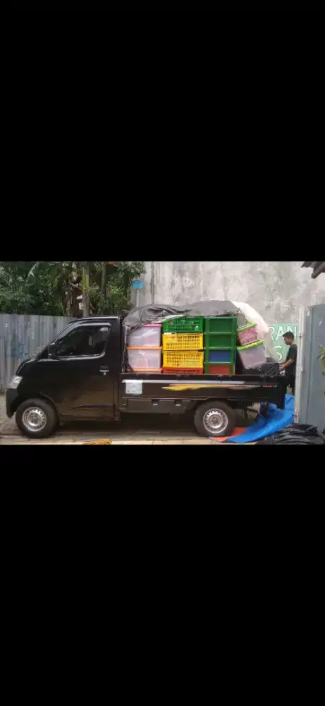 Mobil pickup losbak untuk pindahan barang