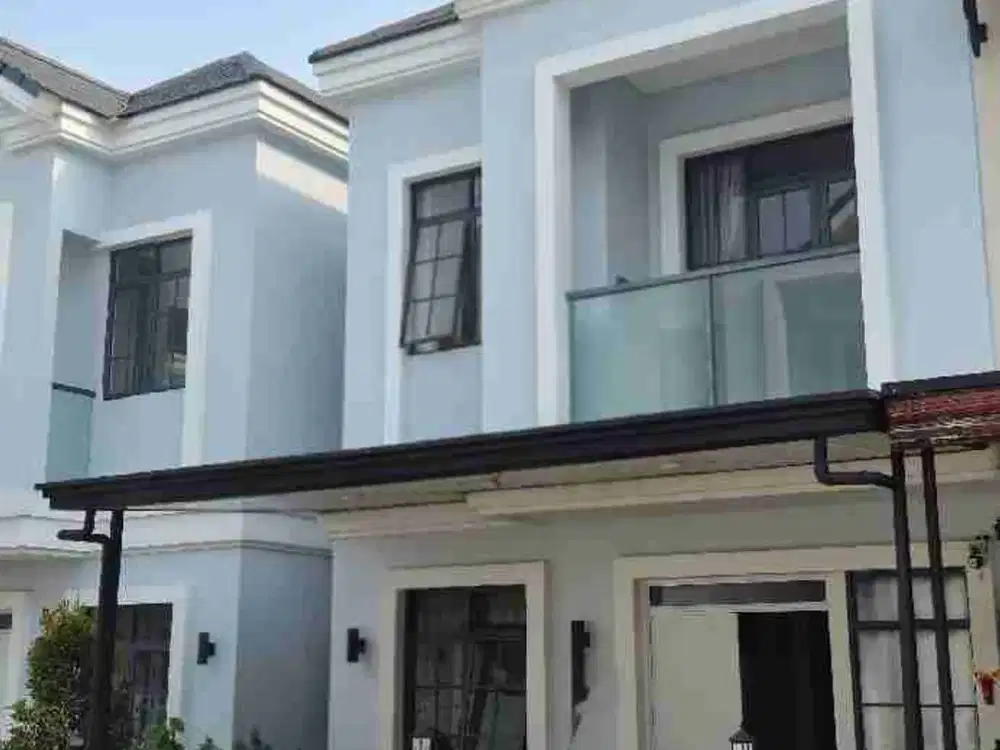 DIJUAL RUMAH 3 LANTAI FULL FURNISHED di Lavon 2 Swan City – Cluster Viridia Tangerang, Banten.