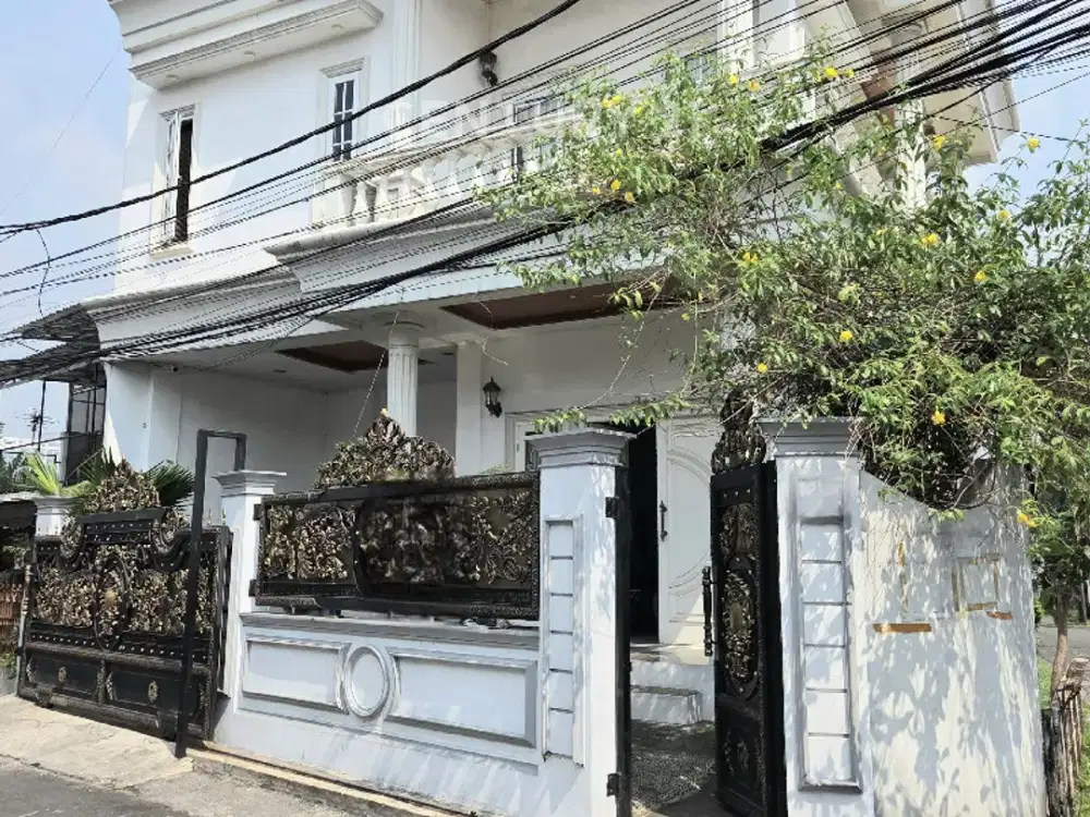 Rumah Modern Siap Huni Jati Padang Jaksel
