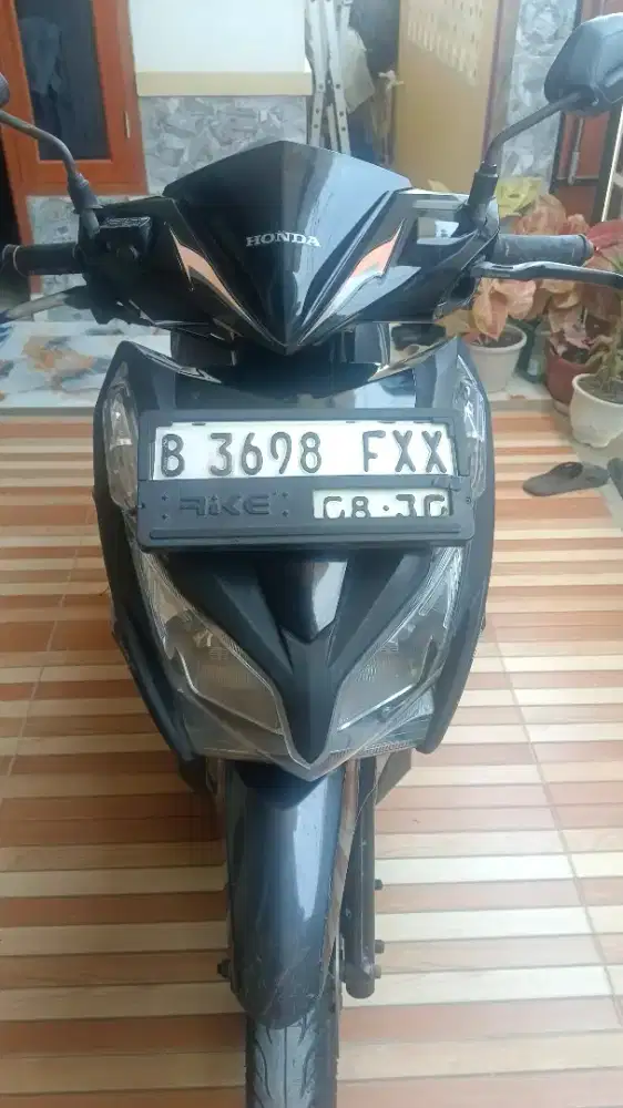 Dijual motor Vario 125 thn 2015