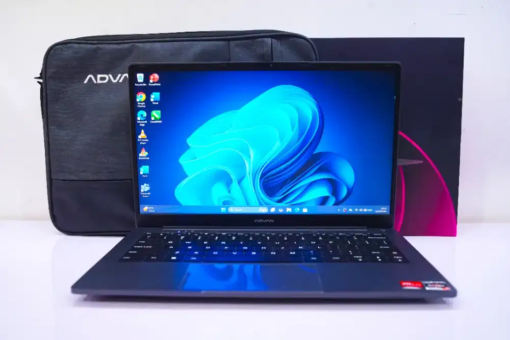 ADVAN Soulmate 1405.AMD RYZEN 5-3500U.RAM8GB.SSD256GB.14nch FHD IPS