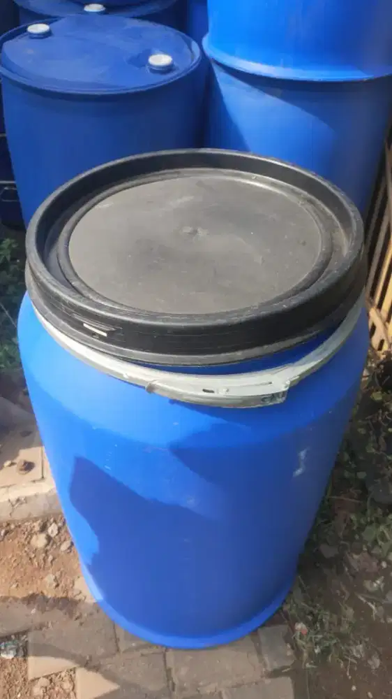 Jual drum plastik biru 200liter tutup lebar