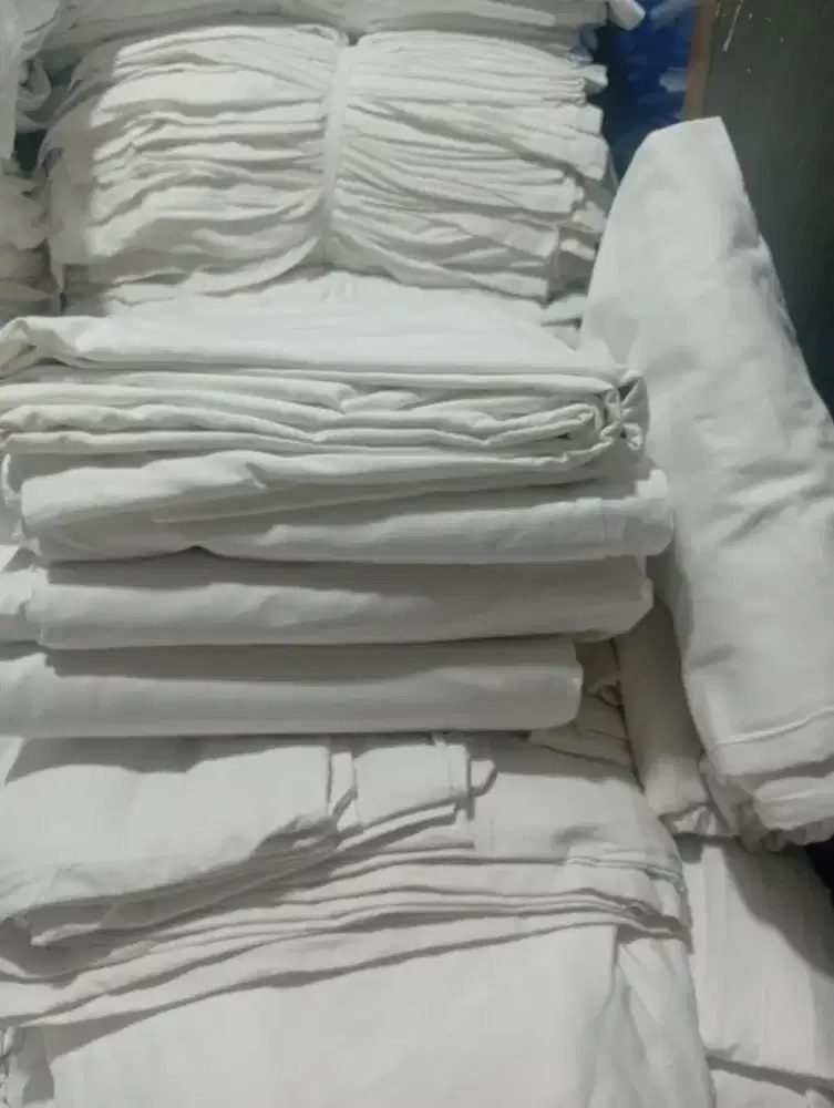Line/spre ex hotel bintang 5 Putih bersih 90%