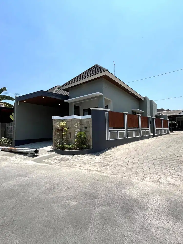 Rumah Hook Baru di Wedomartani dekat SD Model