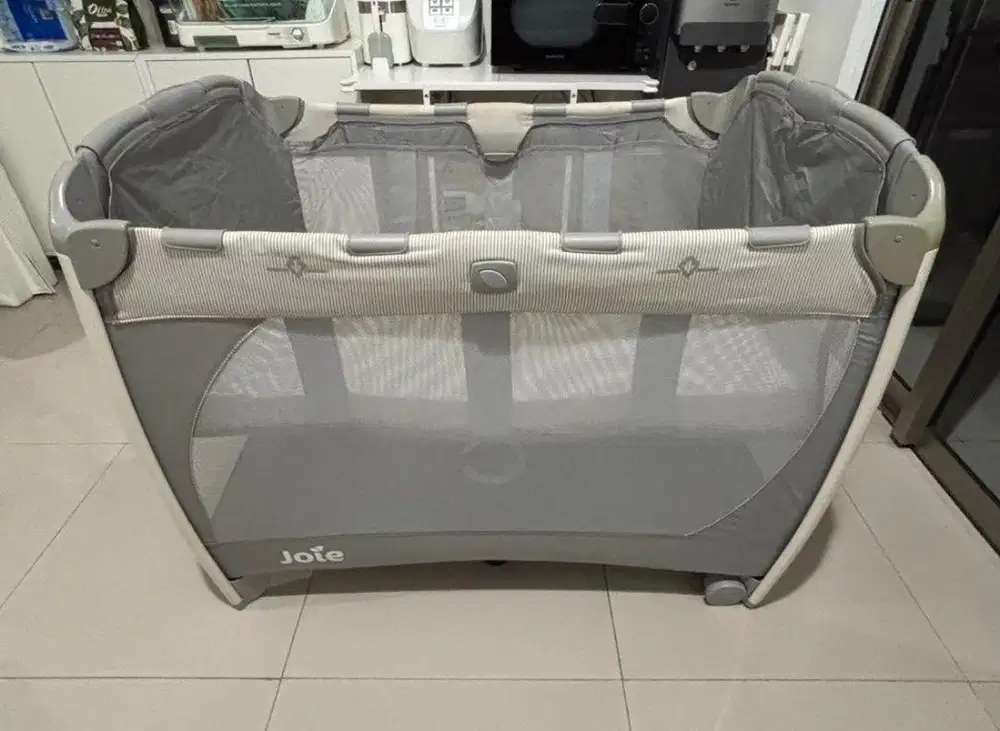 Joie Baby Box / Travel Cot Excursion Change & Bounce