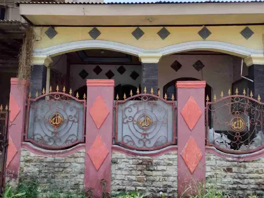 Dijual rumah hitung tanah dibawah NJOP