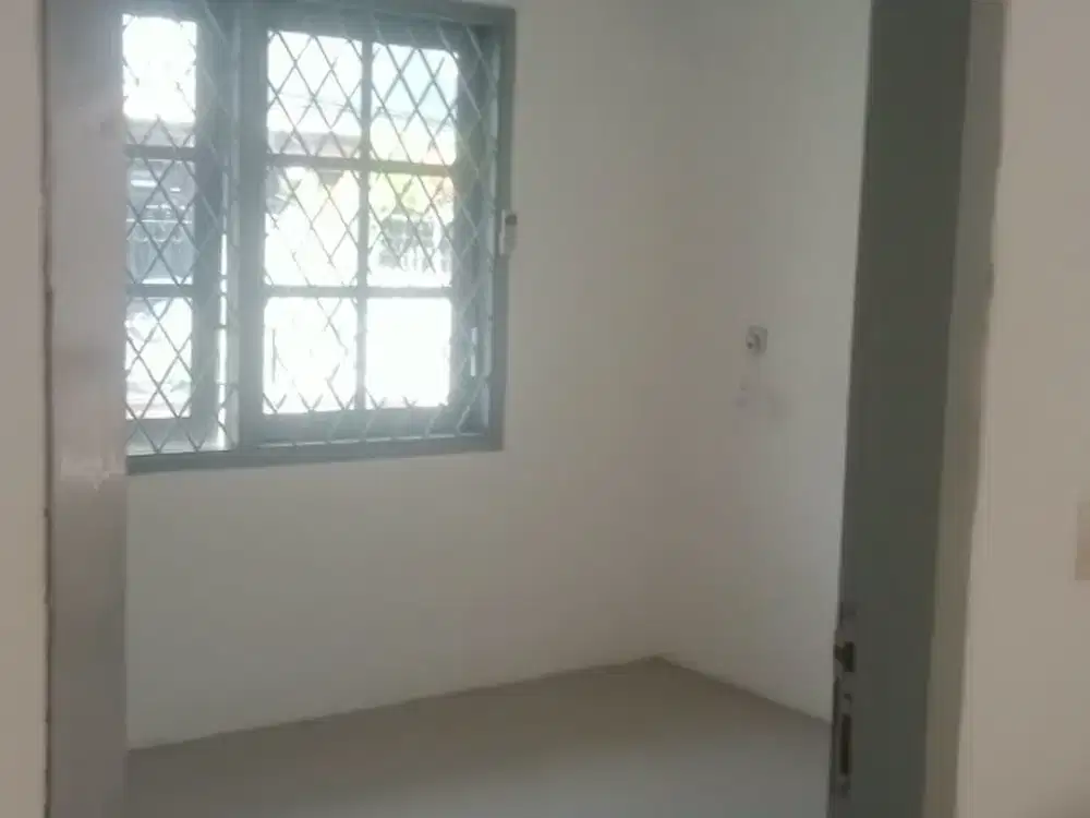 Rumah rapi siap huni di Janur Elok - Kelapa Gading Jakarta Utara