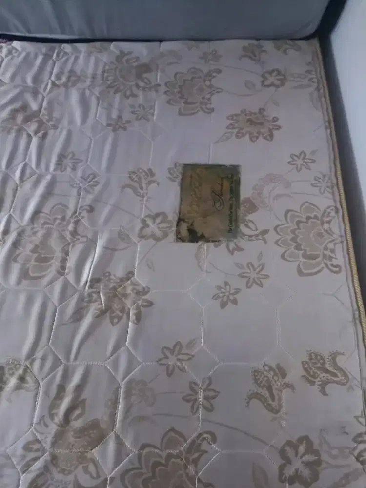 Kasur springbed standard
