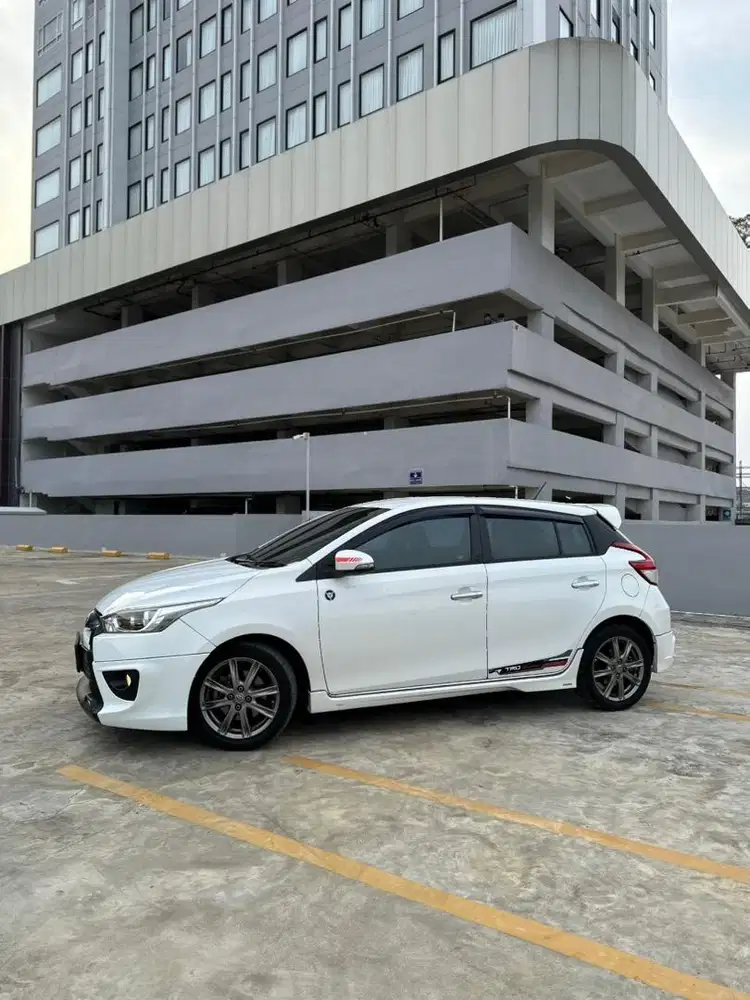 Toyota Yaris S TRD 2015 Manual