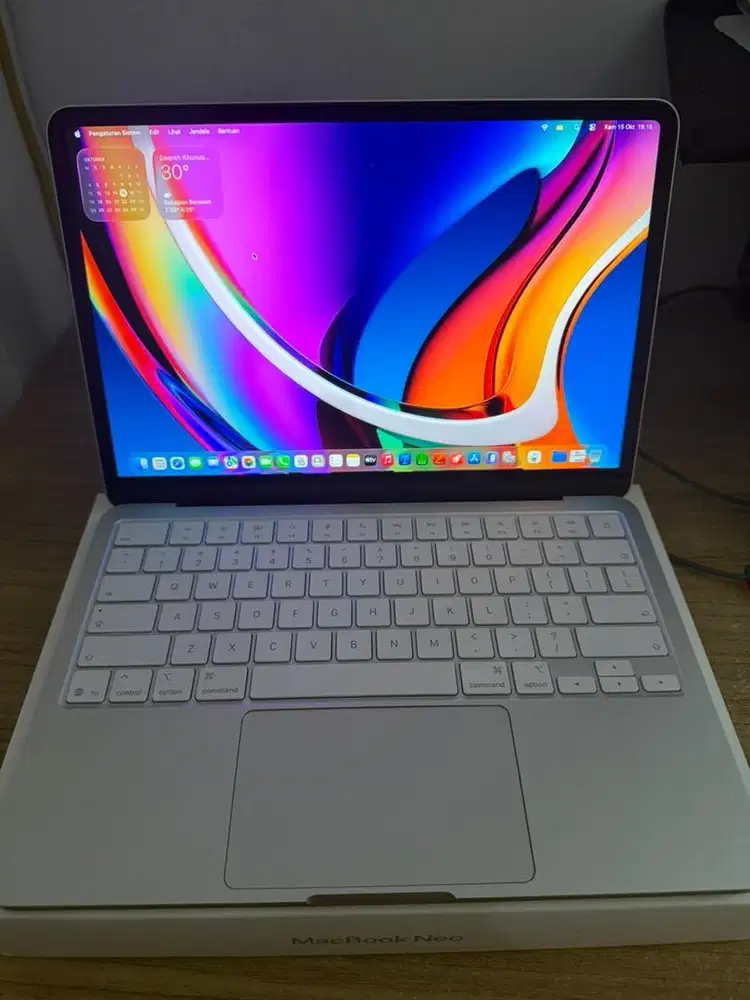 Jual Laptop MacBook Neo 8/256 GB Garansi Resmi