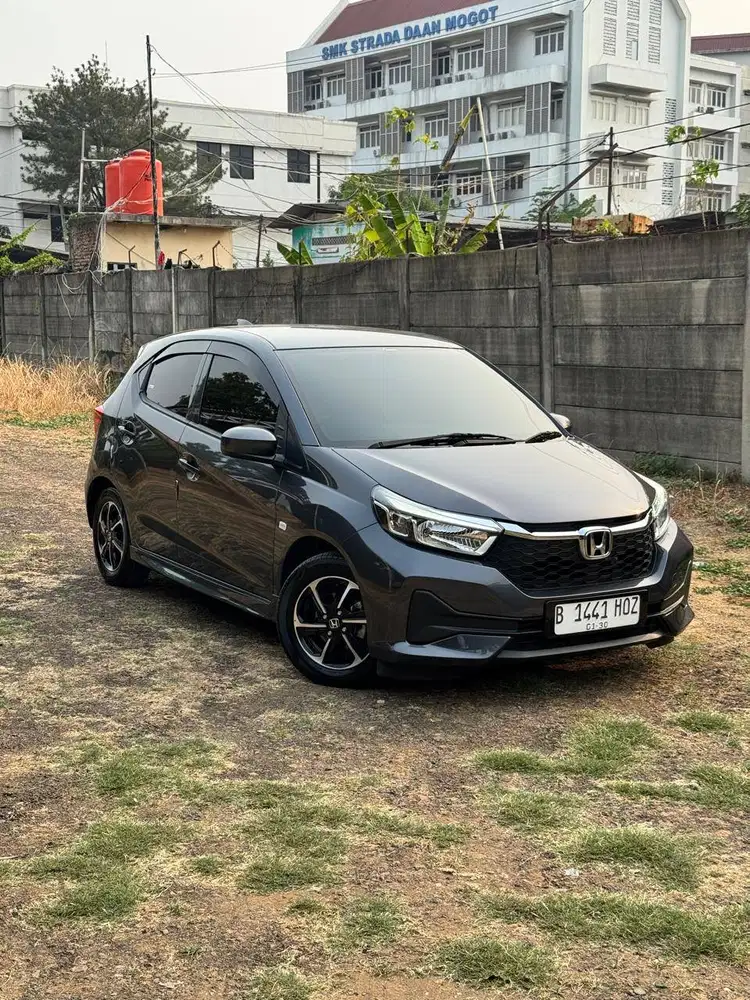 (KM/LOW) HONDA BRIO E 2024 DARK GREY