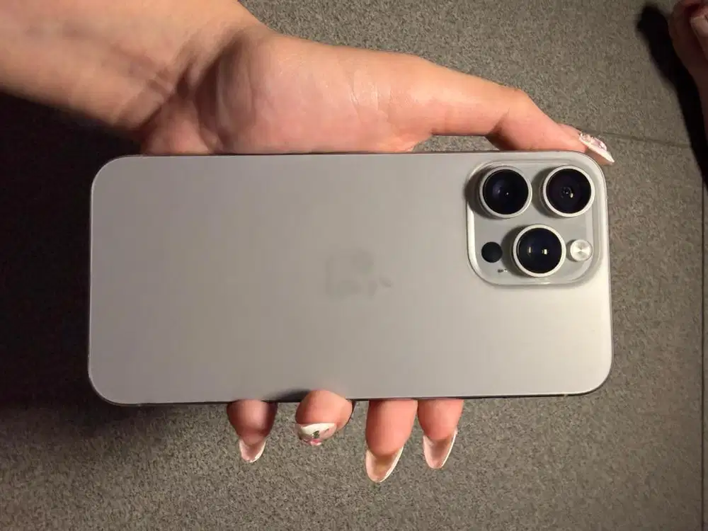 iPhone 15 Pro max 256gb Titanium Ibox