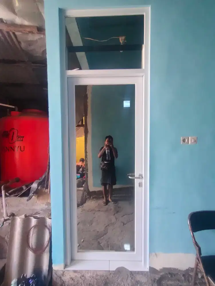 Pintu aluminium