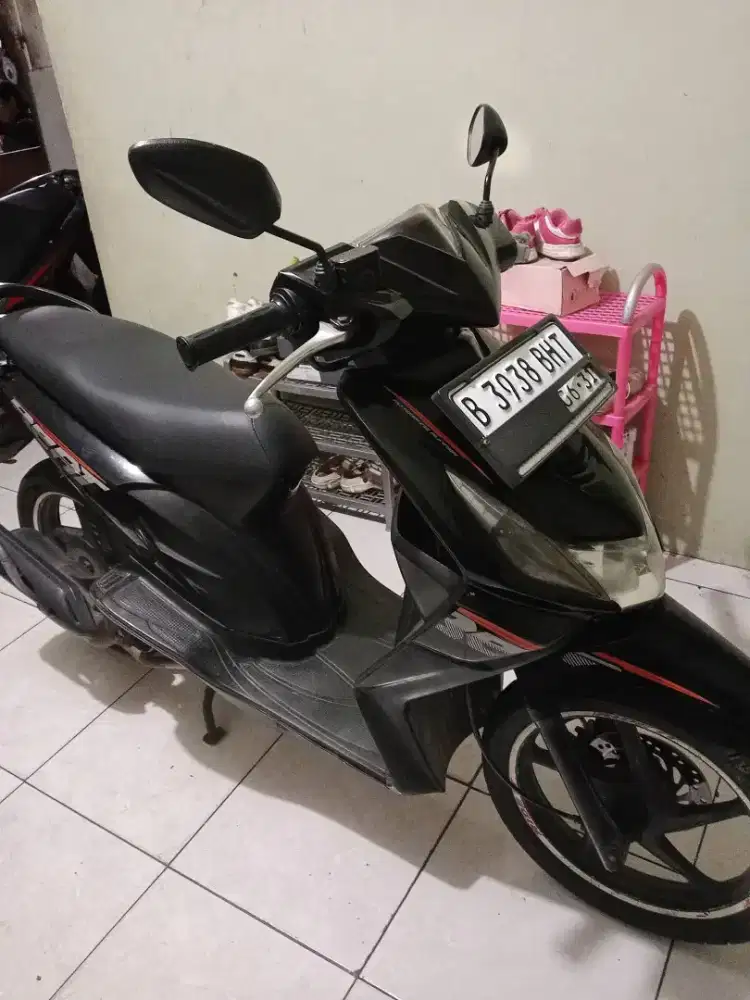 BEAT KARBU TAHUN 2011 MULUSS CAKEP MESIN AMAN