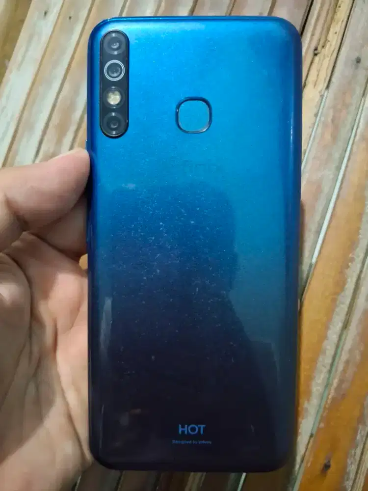 Infinix Hot 8 Ram 4/64