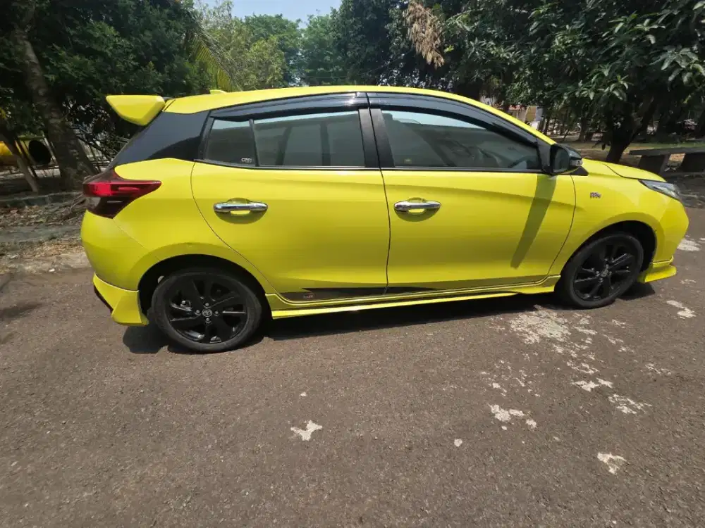 Yaris GR Sport Bensin 2022 hijau citrun
