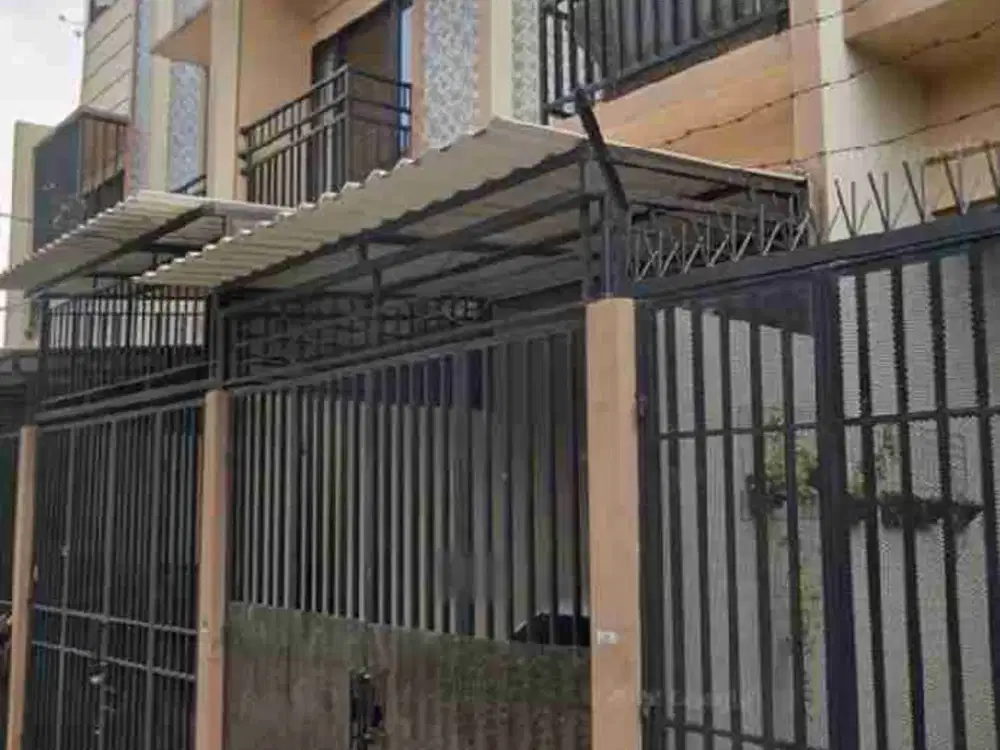 DIJUAL rumah 3 lt 3,3 x 18 m2 di Palem Lestari Cengkareng Shm timur/ barat laut, ada 4 kt 4 km carport 1 mobil, siap huni, survey yuk & nego sampai deal yuk!